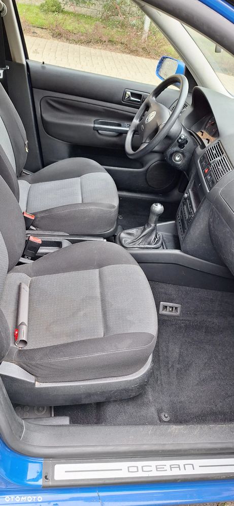 Volkswagen Golf IV 1.6 Trendline - 17