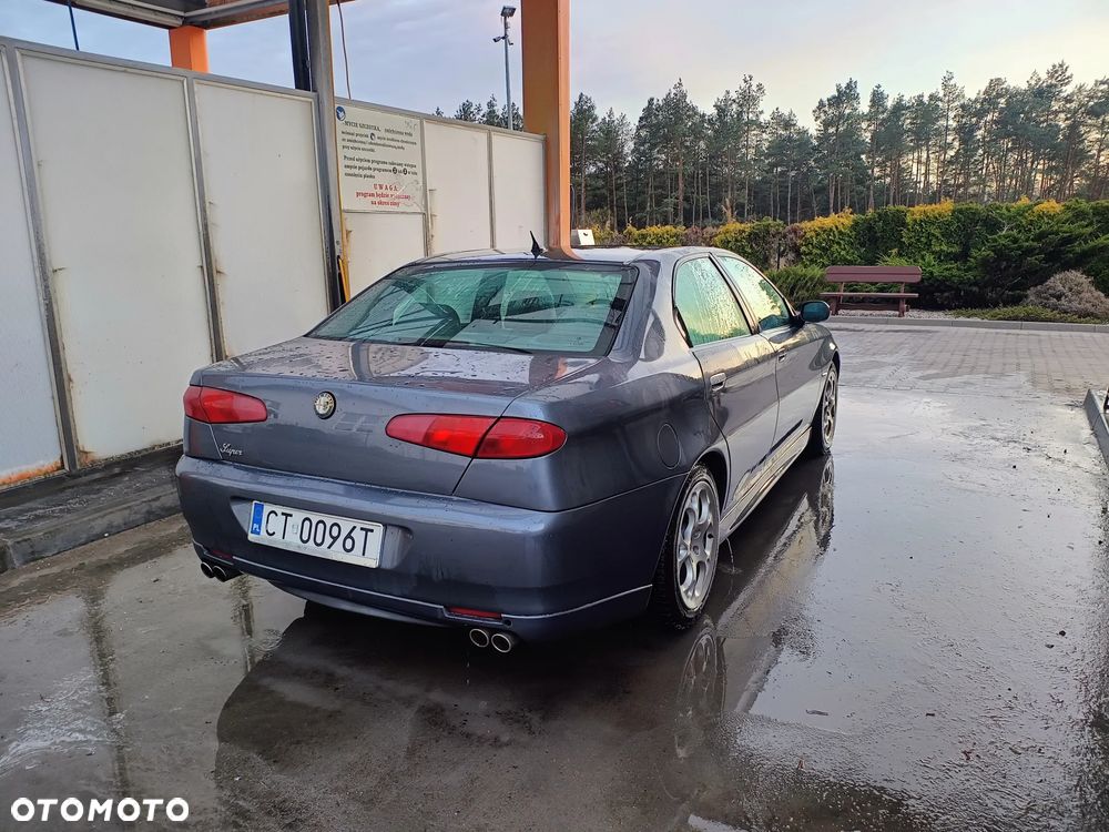 Alfa Romeo 166 3.0 V6 Progression - 10