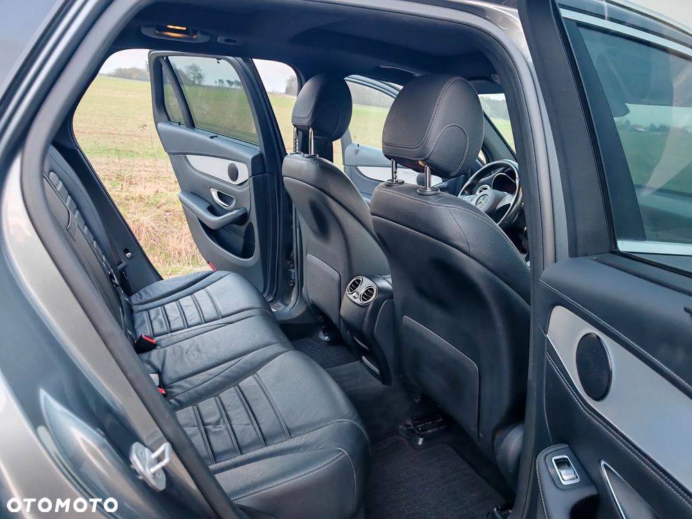 Mercedes-Benz GLC 250 d 4-Matic - 19