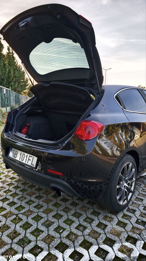 Alfa Romeo Giulietta - 8