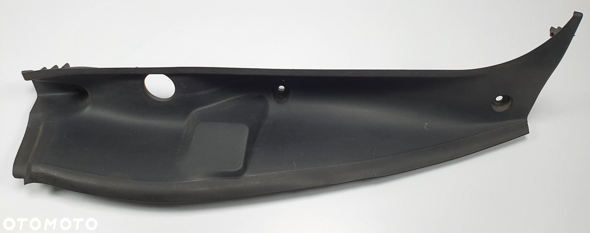OSŁONA LISTWA LAMPY LEWY TYŁ RENAULT ESPACE IV 8200094121 - 1