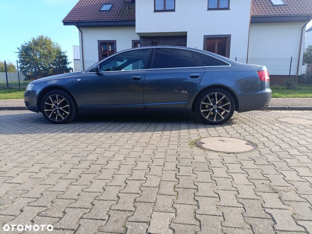 Audi A6 Limousine - 1