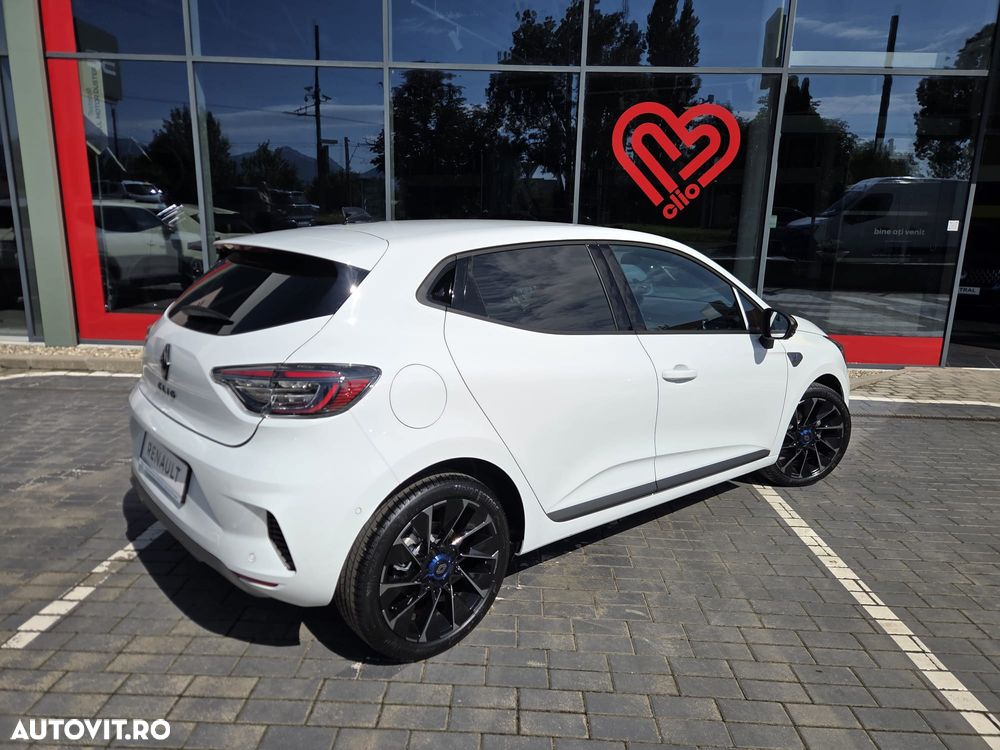 Renault Clio - 8