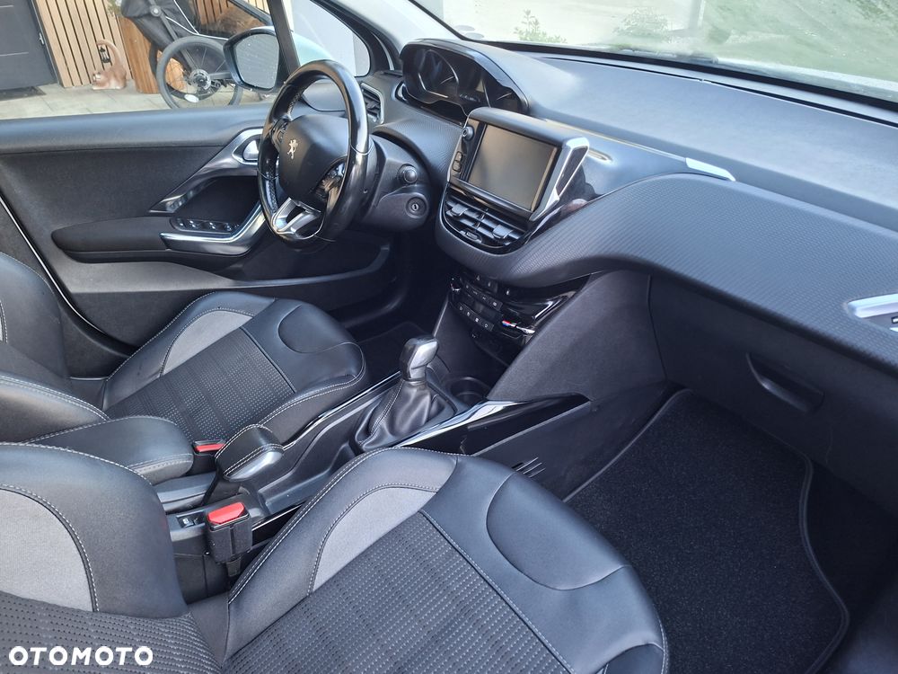 Peugeot 2008 - 7