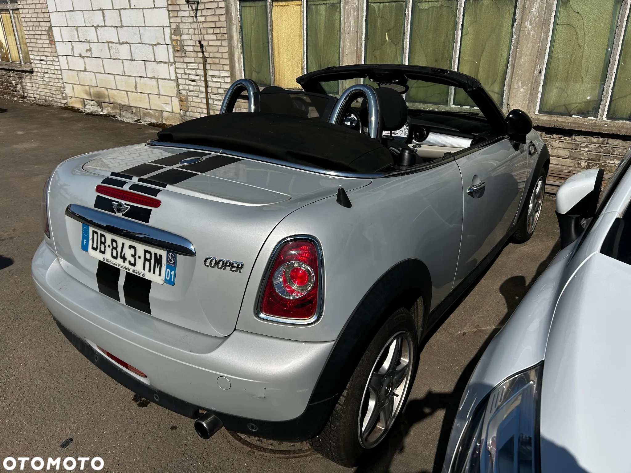 MINI Cooper Cabrio - 22