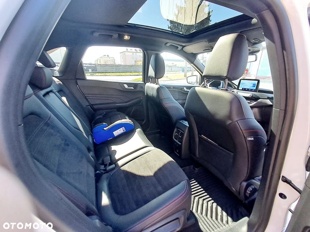 Ford Kuga 2.5 Duratec PHEV ST-LINE - 10