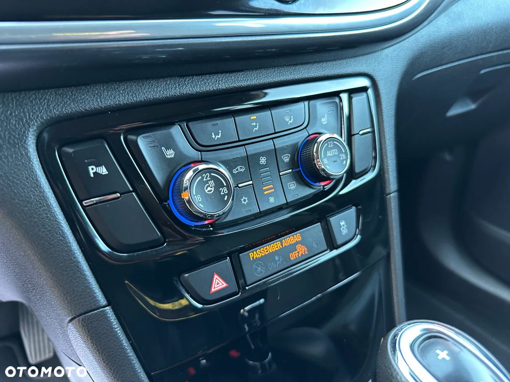 Opel Mokka X 1.4 T Design Line - 23