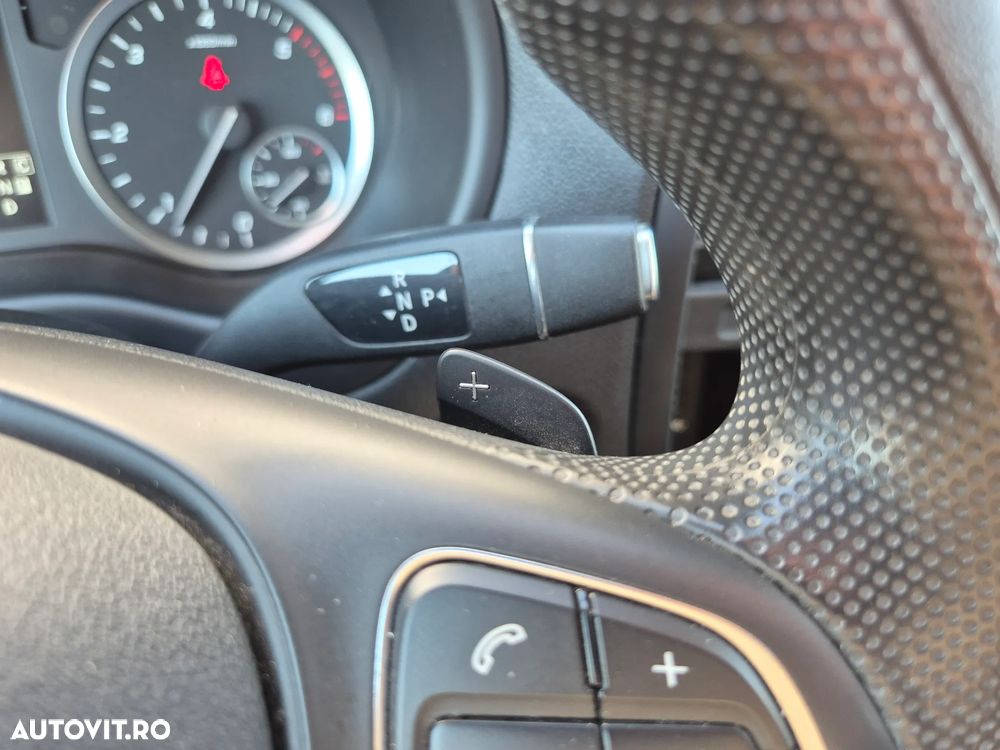 Mercedes-Benz Vito - 21