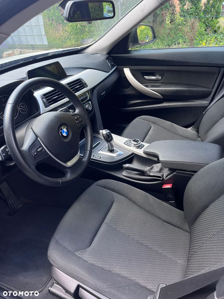 BMW Seria 3 318d Business Edition - 11