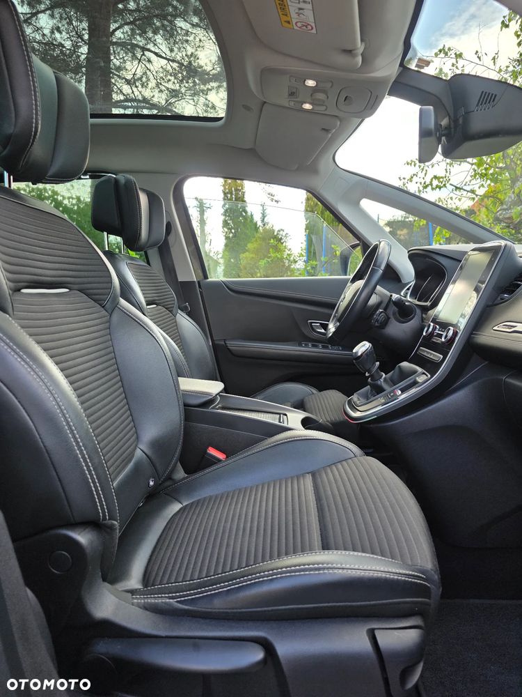 Renault Grand Scenic ENERGY TCe 130 BOSE EDITION - 24