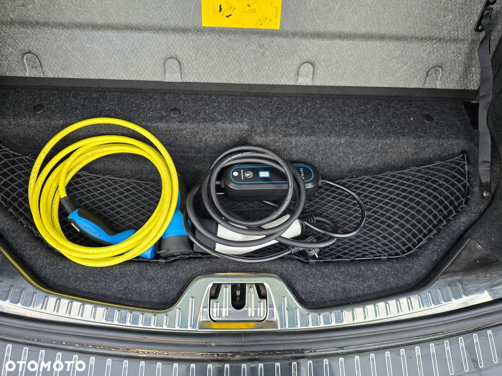 Volvo V60 D6 AWD Plug-in Hybrid Summum - 18