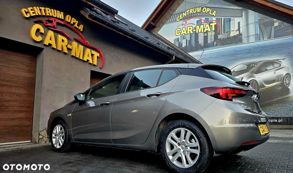 Opel Astra 1.4 Turbo Innovation - 11