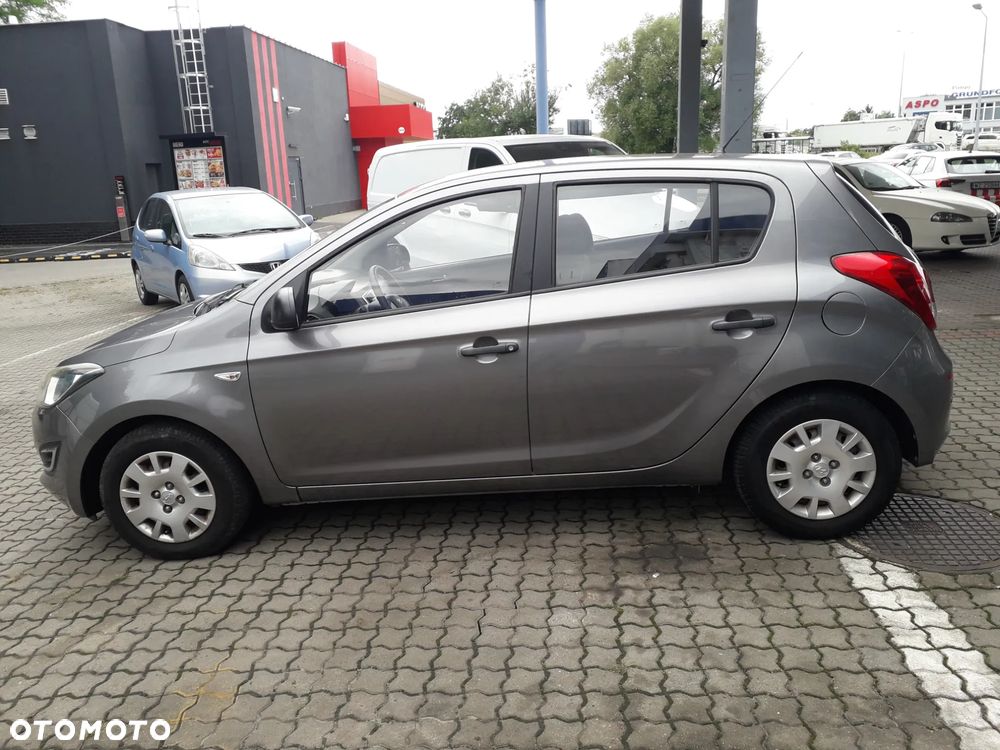 Hyundai i20 1.25 Comfort - 24