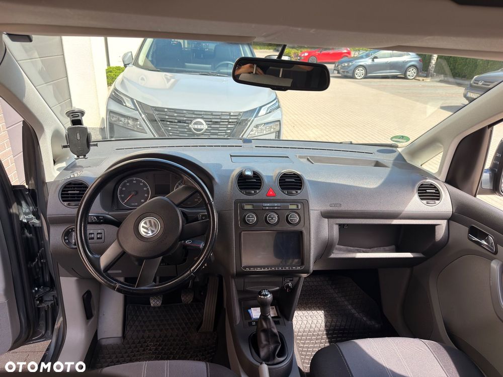 Volkswagen Caddy Life - 8