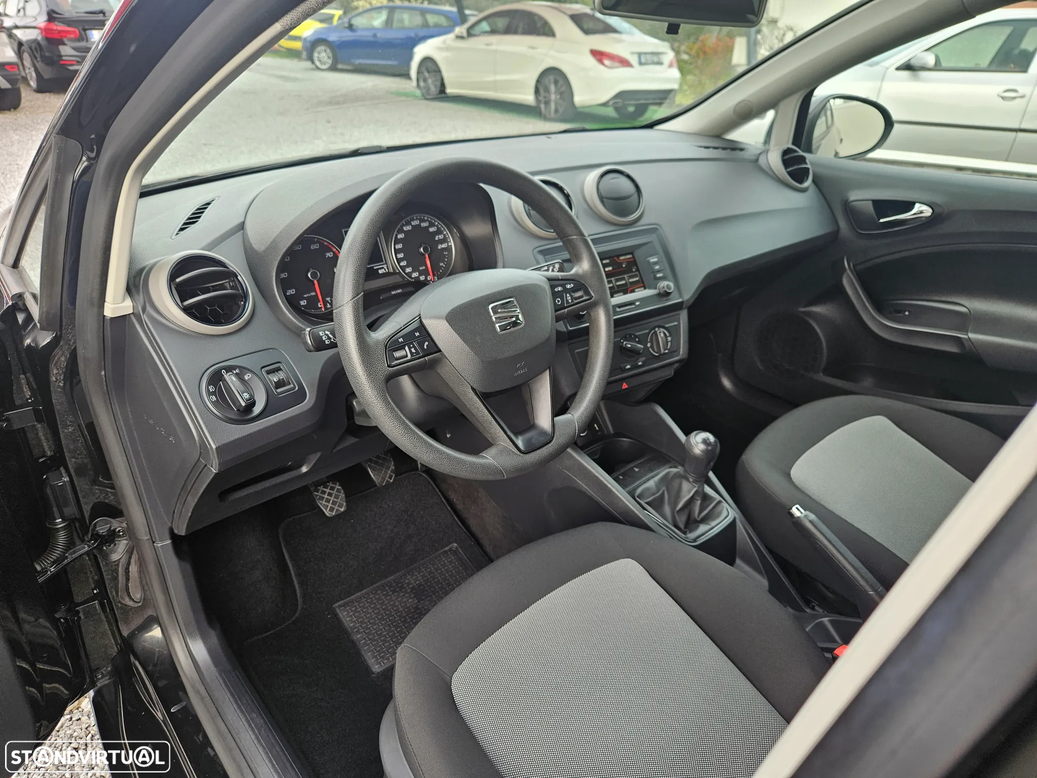 SEAT Ibiza 1.0 Reference - 10
