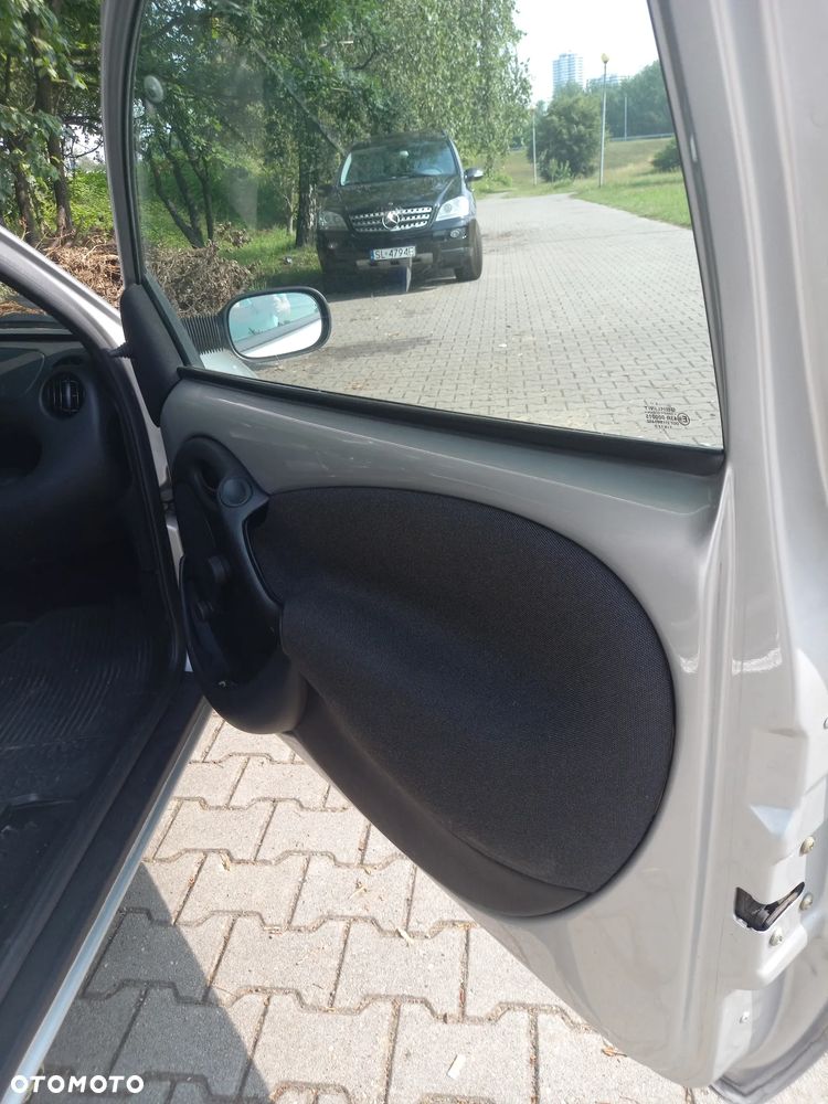 Ford KA 1.3 - 9