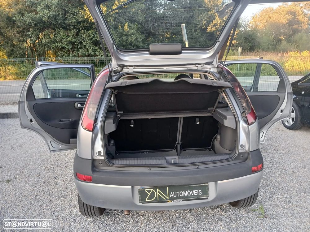Opel Corsa 1.2 16V City - 4