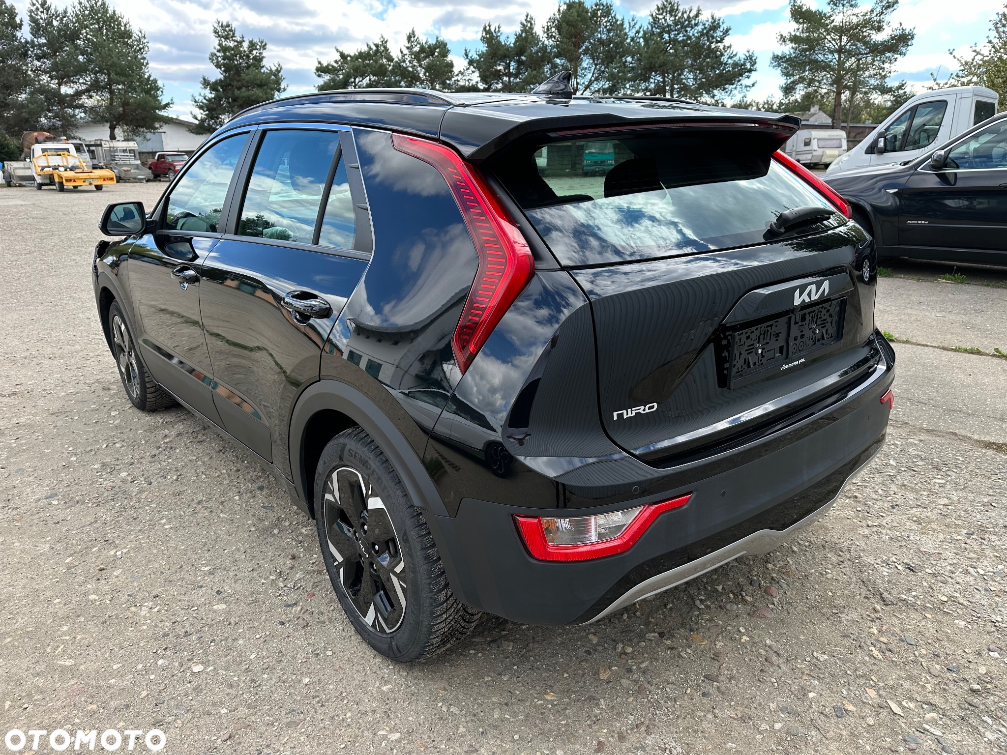 Kia Niro e-Niro 64kWh XL - 3