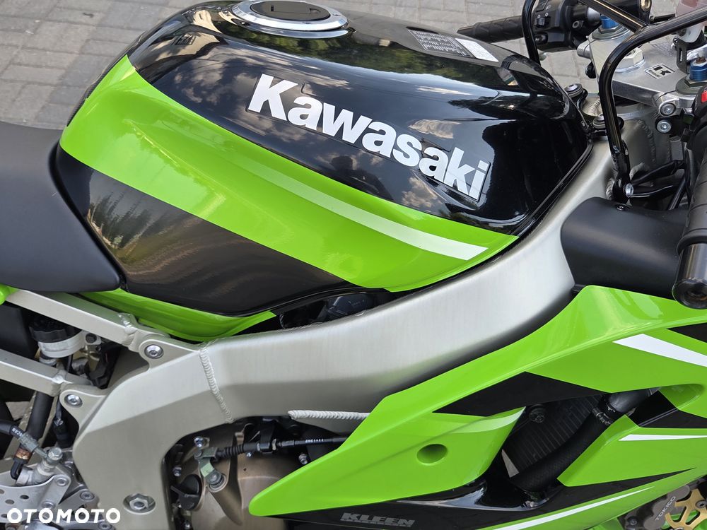Kawasaki ZX - 23