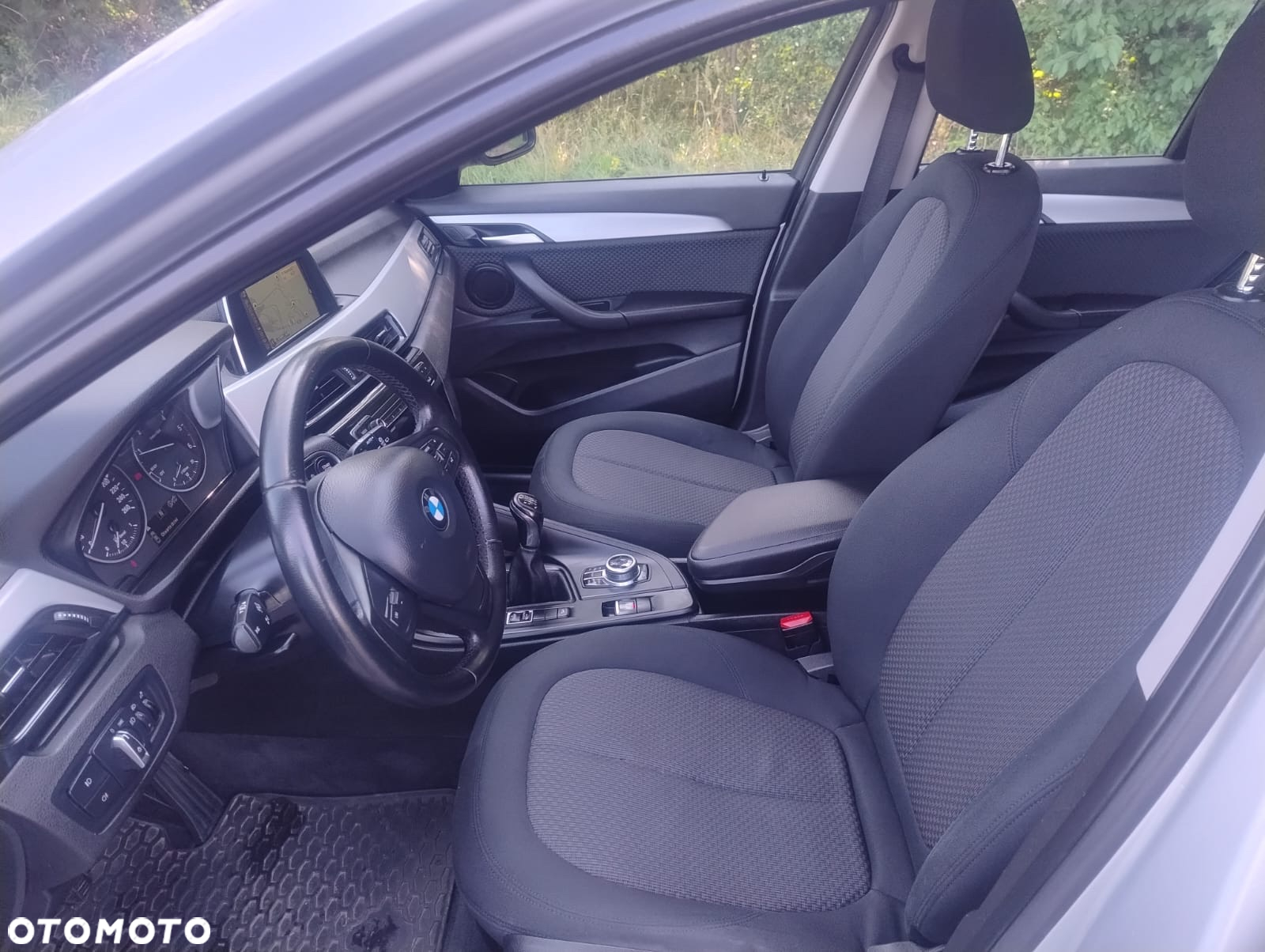 BMW X1 xDrive18d - 10