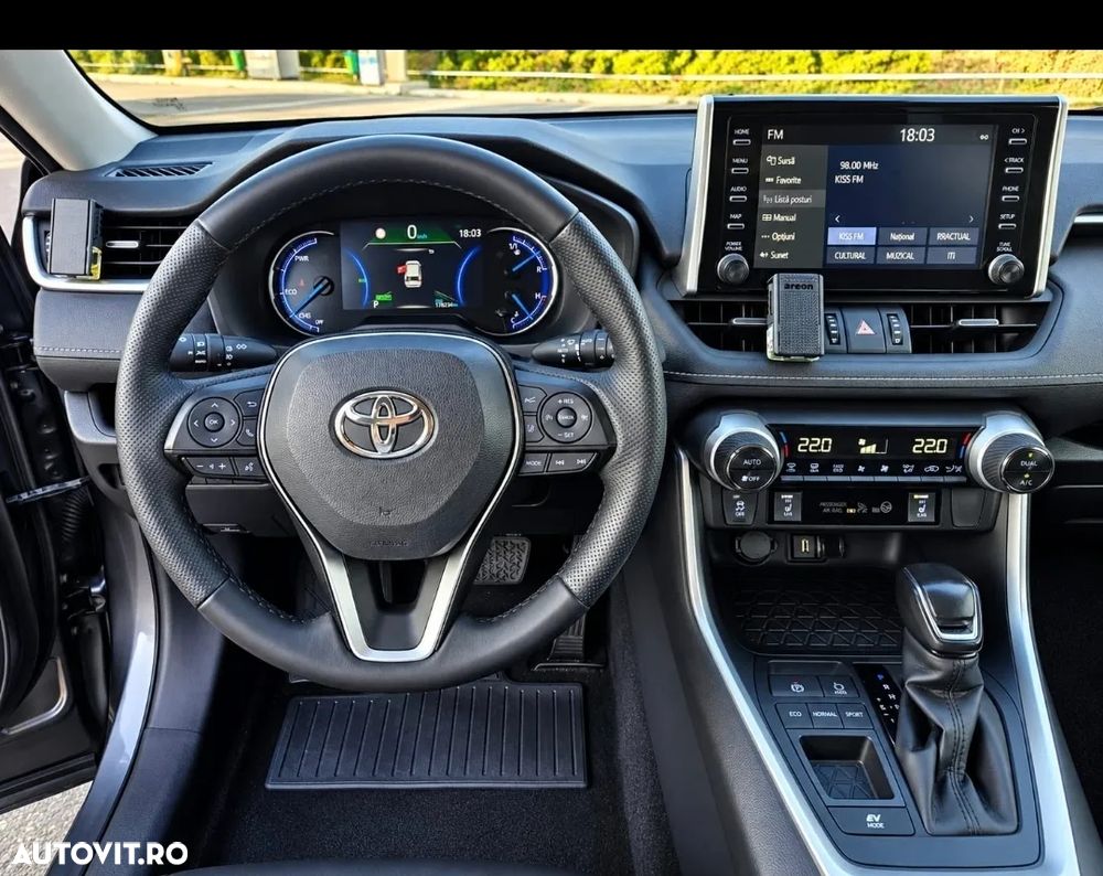 Toyota RAV4 - 16