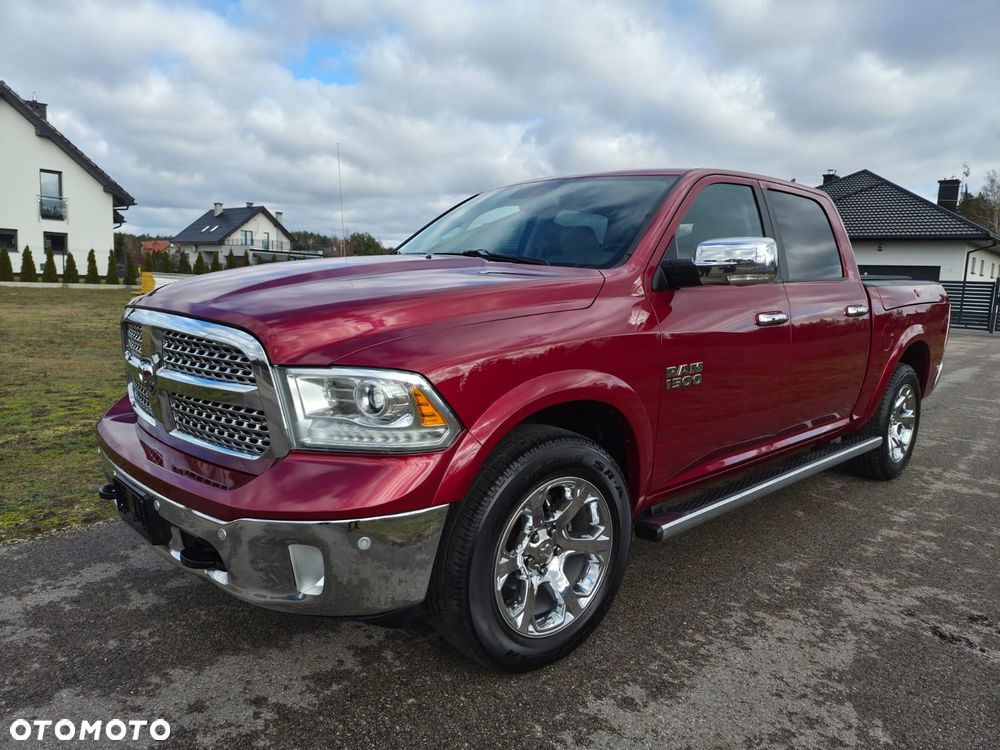 RAM 1500 Crew Cab Laramie - 2