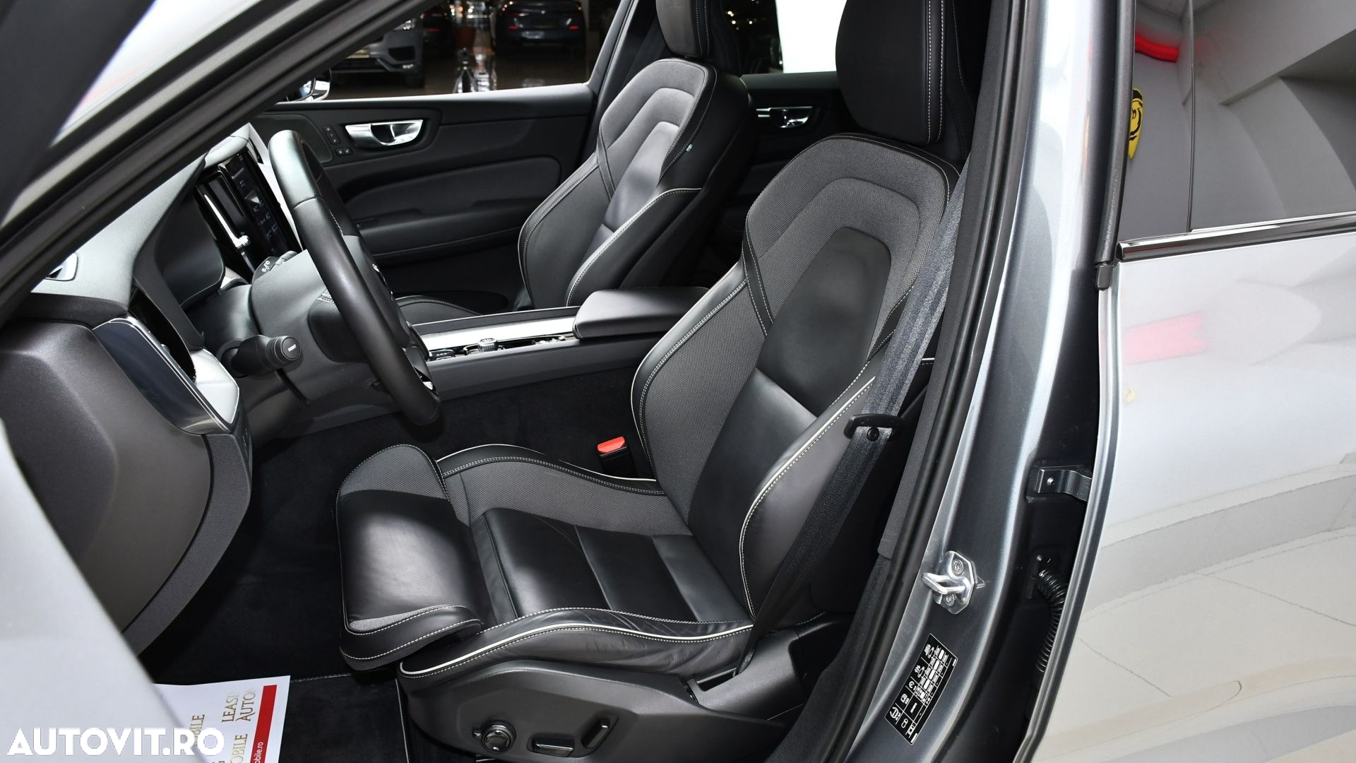Volvo XC 60 B5 D AWD Geartronic RDesign - 11