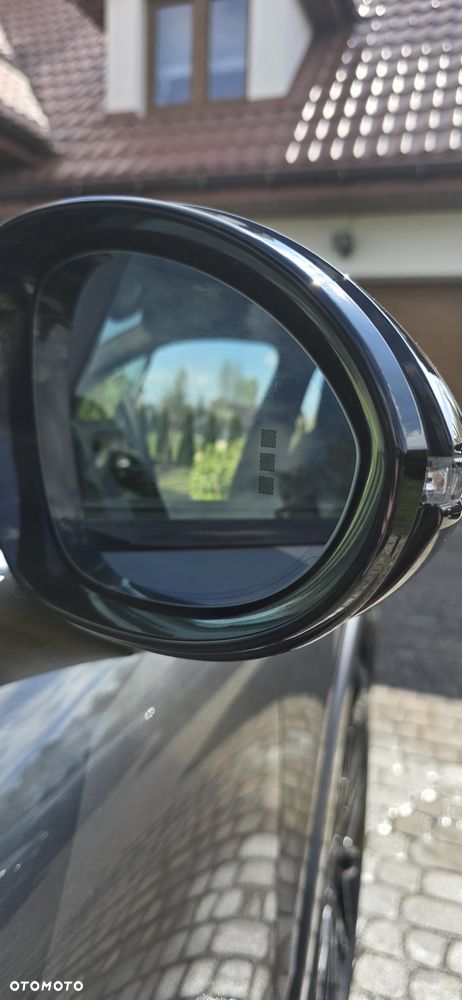 Porsche Cayenne - 24