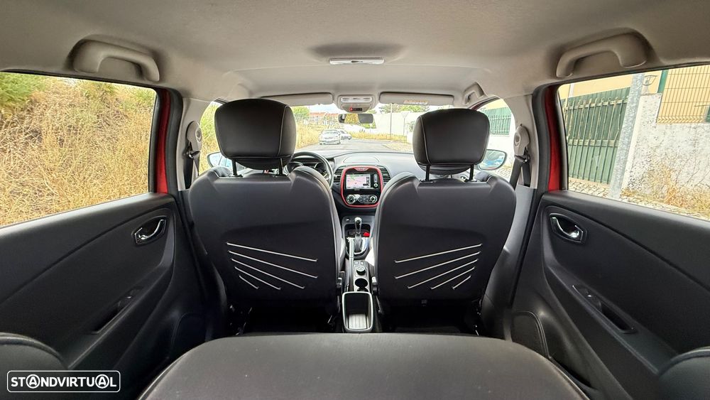 Renault Captur TCe 120 EDC Helly Hansen - 13