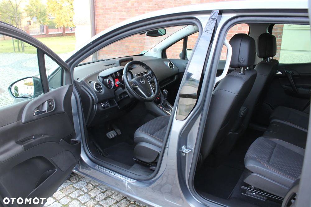 Opel Meriva - 24