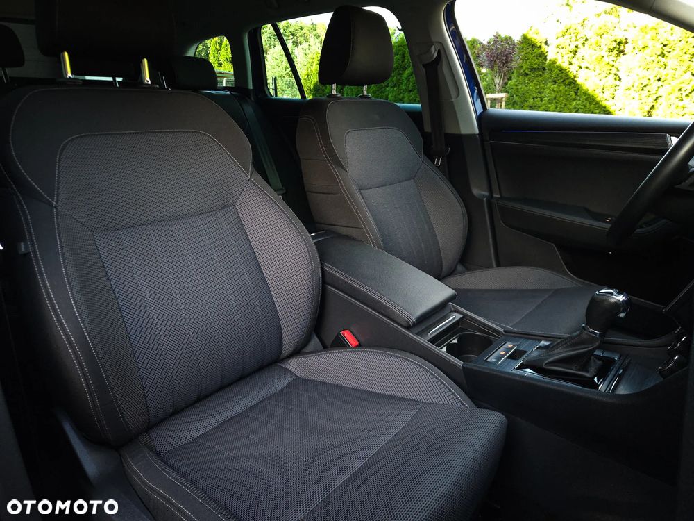 Skoda Superb 2.0 TDI SCR 4x4 Ambition DSG - 22