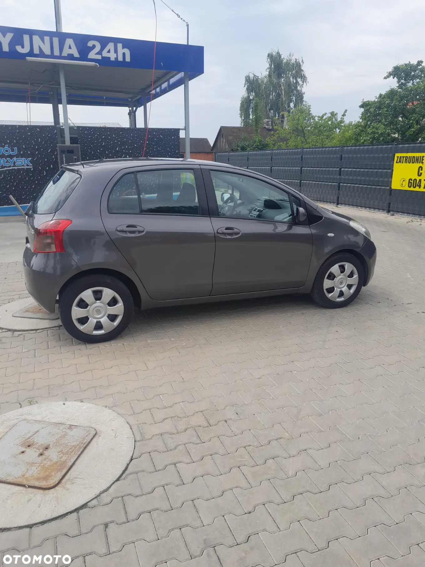Toyota Yaris 1.3 Luna A/C - 2
