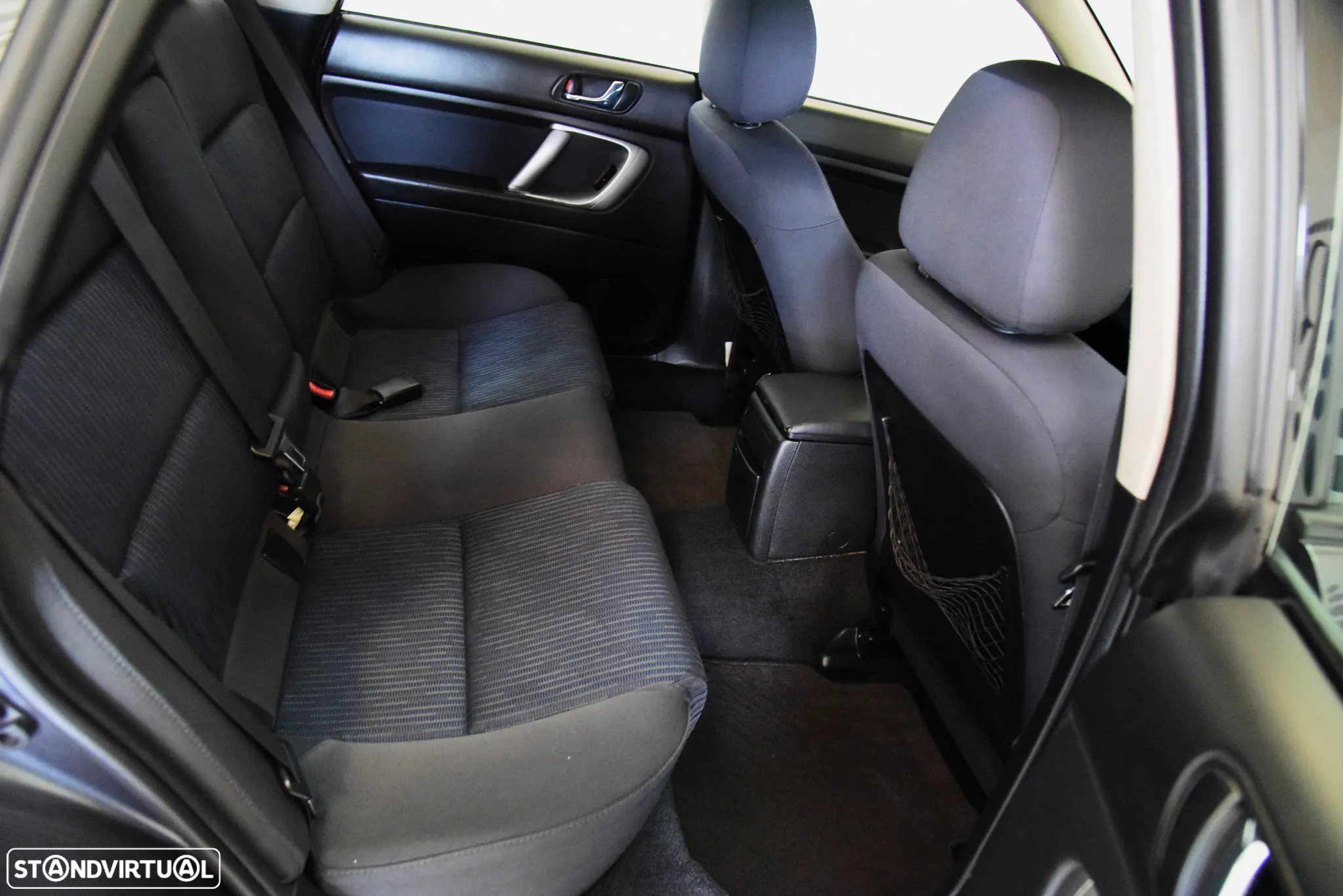 Subaru Outback 2.0 D N2 - 17