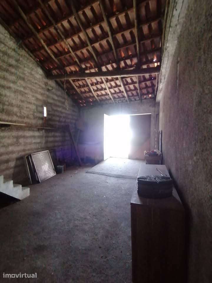 Imóvel com Potencial para Transformação em T2 | Condeixa-a-Nova | - Grande imagem: 4/5
