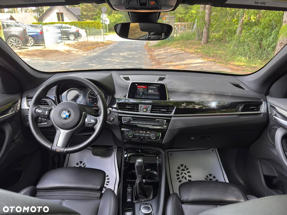 BMW X1 xDrive25i GPF xLine sport - 14