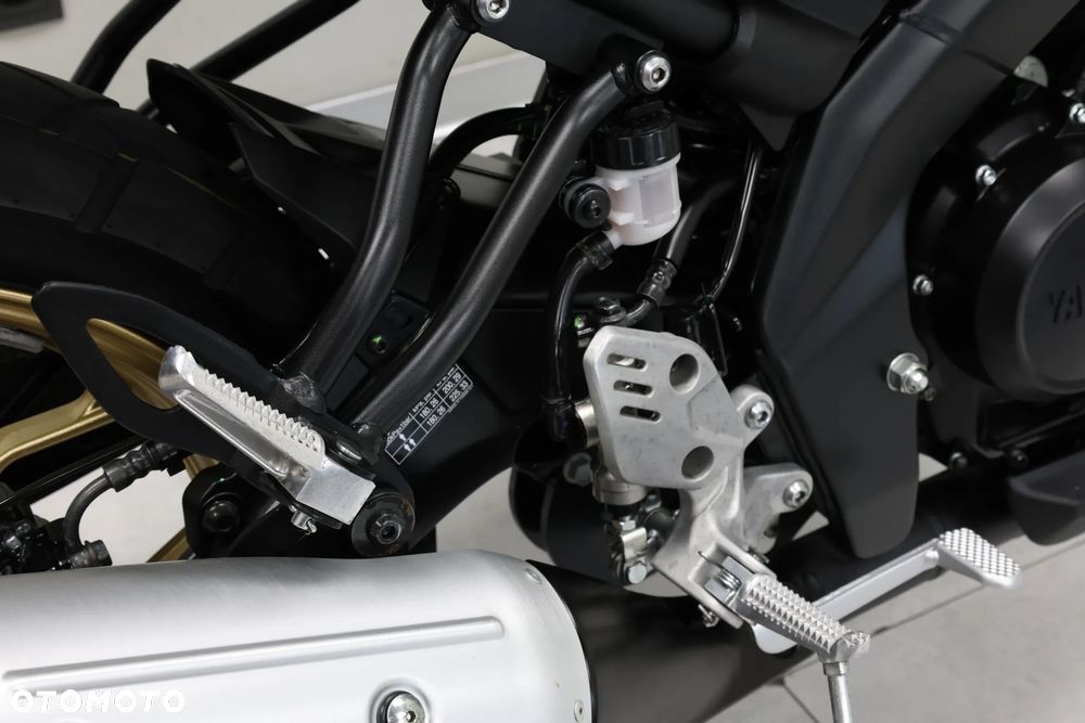 Yamaha XSR - 22