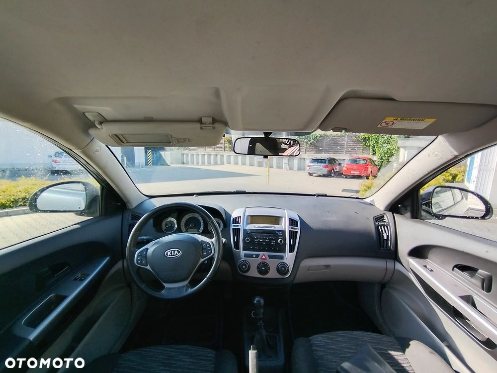 Kia Ceed 1.6 CRDi EX - 11