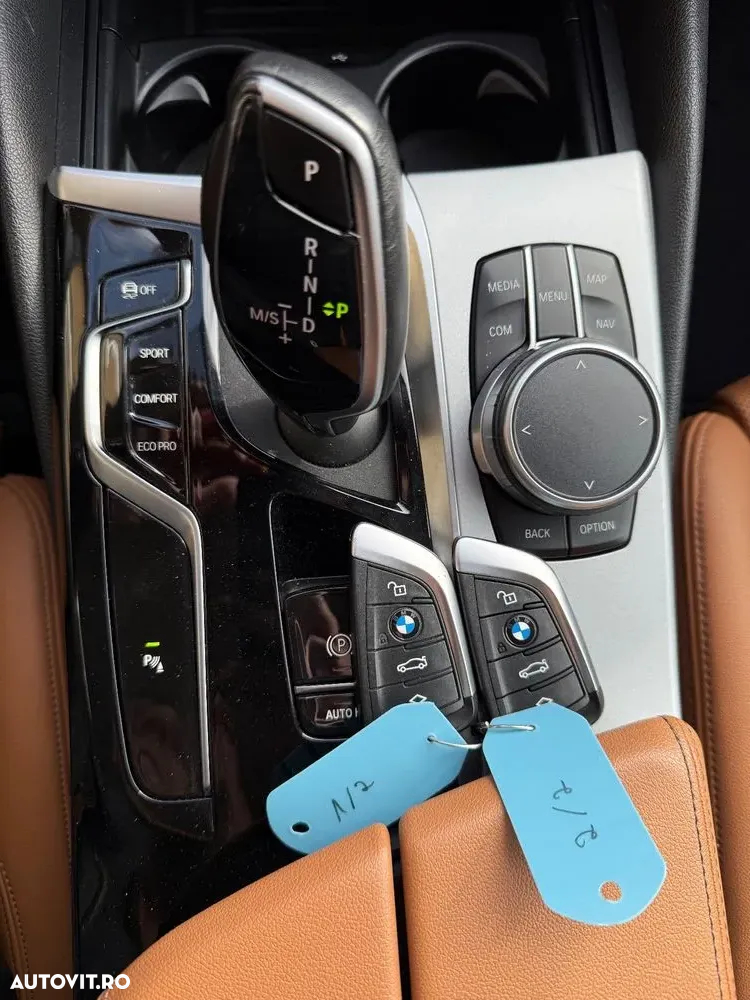 BMW Seria 5 520d Aut. Sport Line - 13