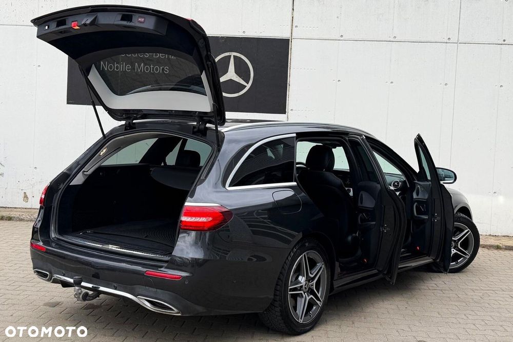 Mercedes-Benz Klasa E 220 d 4-Matic AMG/Avantgarde - 5
