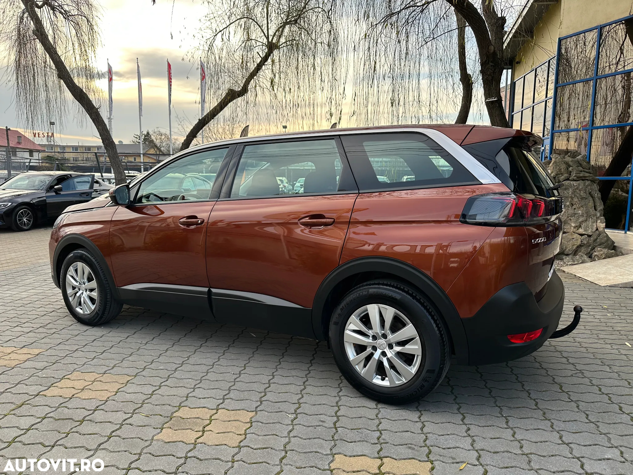 Peugeot 5008 1.5 BlueHDI s&s EAT8 Active - 14