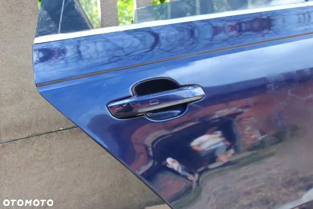 DRZWI TYLNE PRAWE AUDI A4 B9 AVANT 2017 - 13