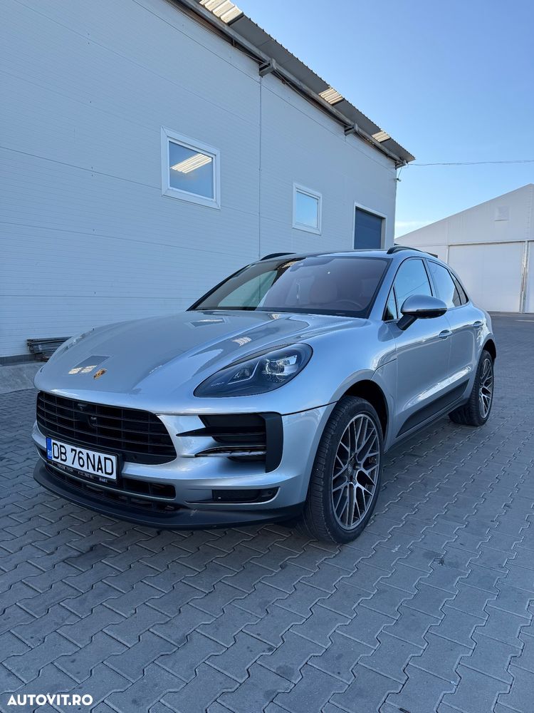Porsche Macan Standard - 3