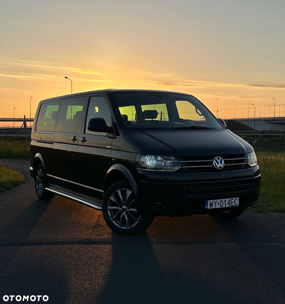 Volkswagen Multivan - 1