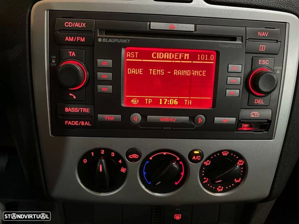 Ford Focus 1.6 TDCi S - 13