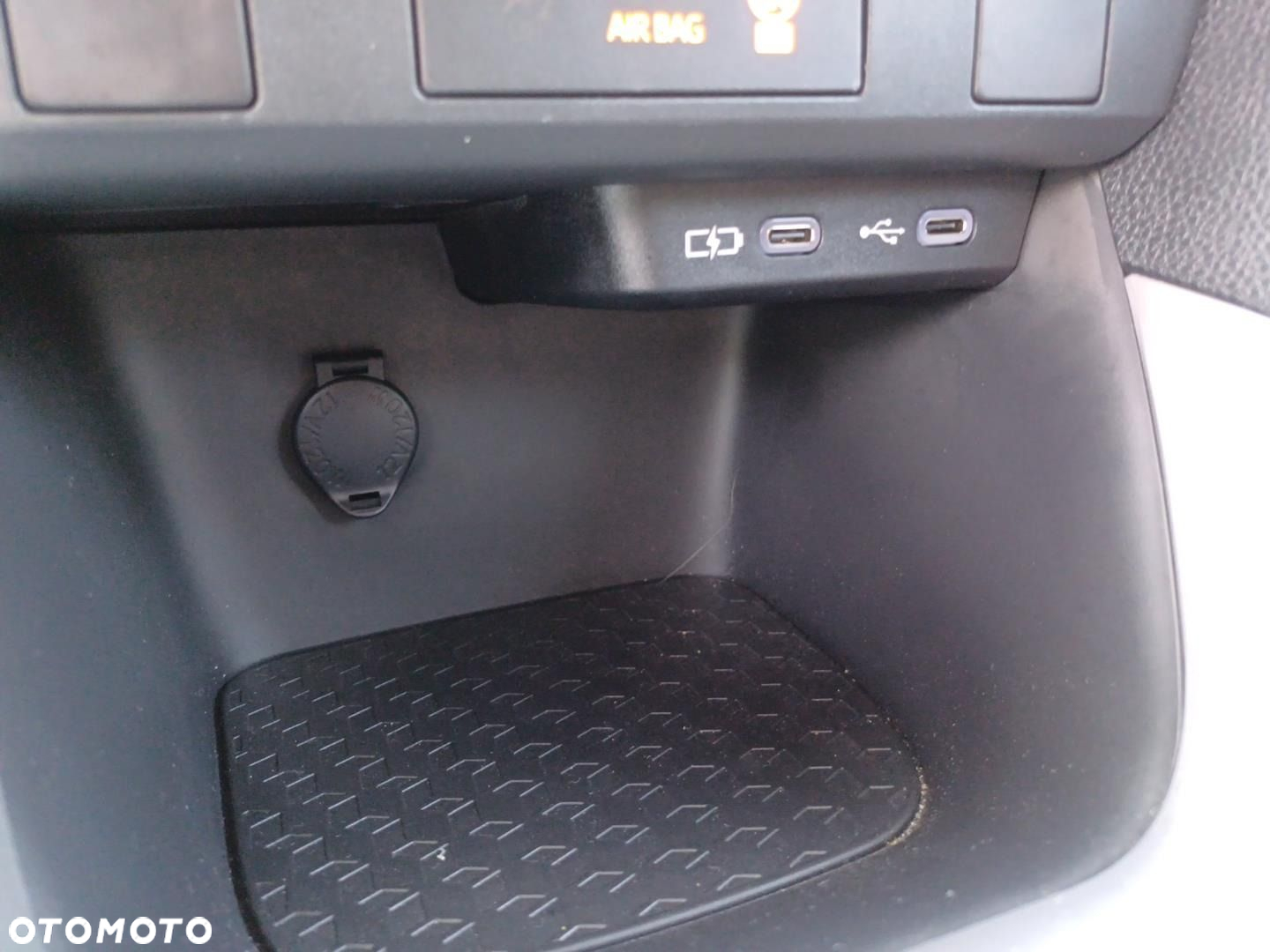 Toyota Yaris 1.5 Comfort CVT - 25