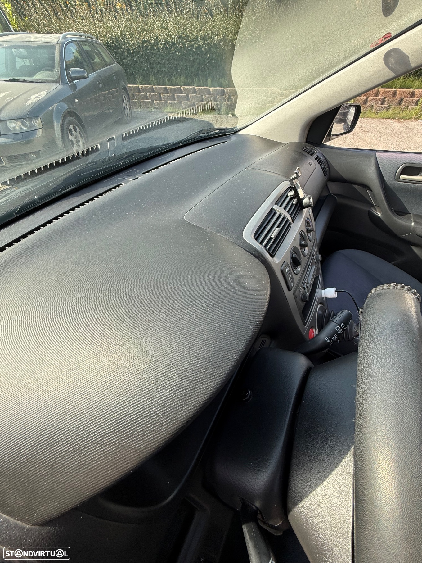 Honda Civic 1.4 LS - 15