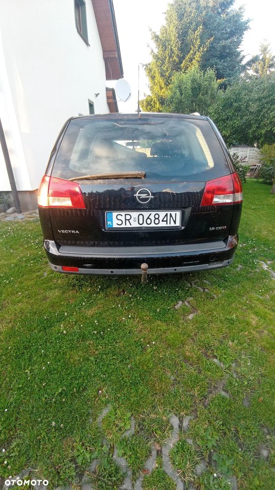 Opel Vectra 1.9 CDTI - 10