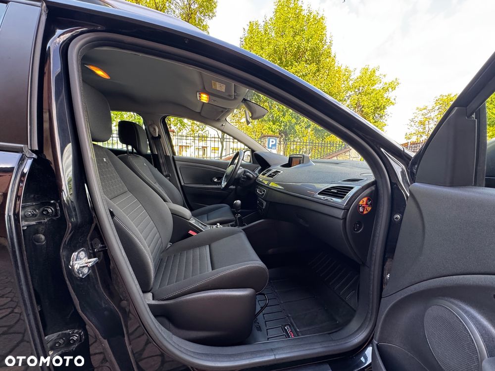 Renault Megane 1.6 dCi Intens - 25