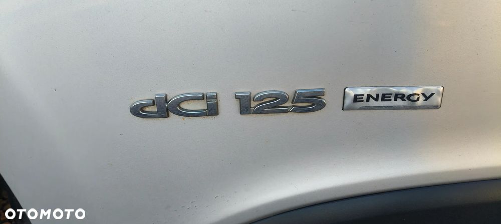 Renault Trafic - 16