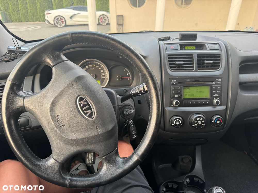 Kia Sportage 2.0 2WD Champ - 11
